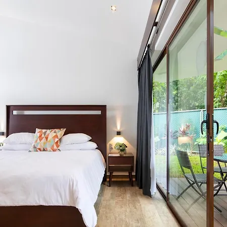 Pumilio Mountain & Ocean Hotel